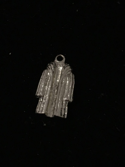 Robe Sterling Silver Charm Pendant
