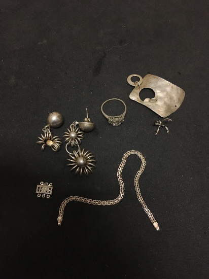 Various Size & Style Miscellaneous Sterling Silver Jewelry Items