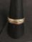 POLICE SEIZURE - Beautiful Etched Multi Color 14K Yellow Gold Ring Band Sz 9.5