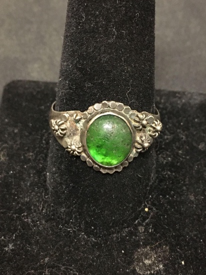Green Glass Stone Antique Sterling Silver Ring Size 11.5