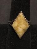 Beautiful White & Yellow Eathstone Sterling Silver Antique Ring Size 7