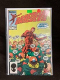 Daredevil #209 Comic Book from Amazing Collection B
