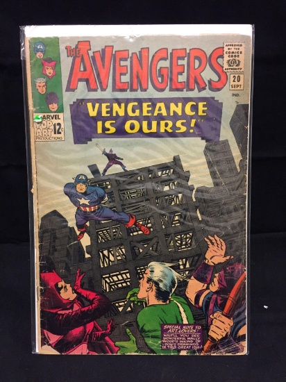 The Avengers #20 Comic Book from Estate Collection