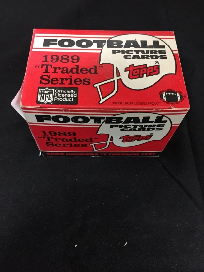 1989 Topps Traded Football Complete Set - Barry Sanders & Troy Aikman Rookie Cards