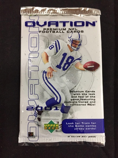 SEALED 2001 Upper Deck Ovation Football 5 Card Pack