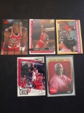 Lot of 5 Michael Jordan cards