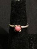 Rounded 2mm Wide Shank 18Kt White Gold Plated Ring Band w/ Round 5mm Rhodochrosite Cabochon Center