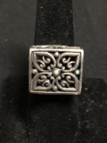 Kenny Jack Designer 19x17mm Filigree Decorated Rectangular Top Old Pawn Sterling Silver Ring Band