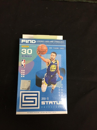 FACTORY SEALED - 2018-19 Status Basketball Retail Hanger 30 Card Box Pack