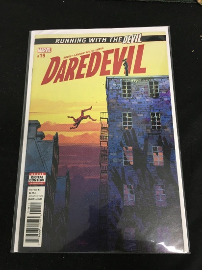 Daredevil #19 Comic Book from Amazing Collection