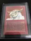 Magic the Gathering HURLOON MINOTAUR Vintage BETA Trading Card