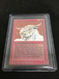 Magic the Gathering HURLOON MINOTAUR Vintage BETA Trading Card