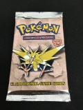 FACTORY SEALED Pokemon 11 Card Booster Pack - Fossil Set