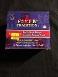 Factory Sealed - 2000 Fleer Tradition MLB Baseball Update Wax Box
