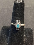 Broken Edge Turquoise Inlaid 12x6mm Owl Design Old Pawn Mexico Sterling Silver Ring Band