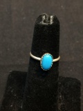 Oval 8x5mm Turquoise Cabochon Center Old Pawn Native American Sterling Silver Ring Band