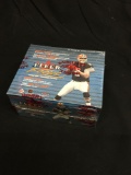 Factory Sealed Fleer Focus Box 2000 NFL Trading Cards 24 Packs