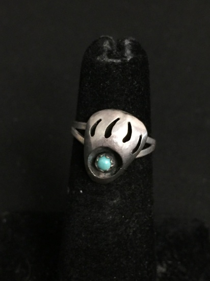 Old Pawn Native American Bear Claw 14x11mm Feature w/ Round 3mm Turquoise Cabochon Center Sterling