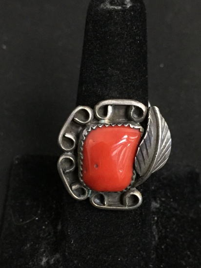 Oval 13x10mm Polished Coral Cabochon Center Feather & Filigree Detailed Old Pawn Native American