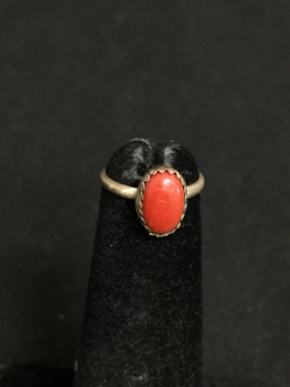 Oval 8x5mm Coral Cabochon Center Old Pawn Native American Sterling Silver Ring Band