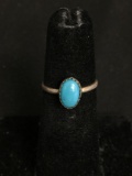 Oval 8x5mm Turquoise Cabochon Center Old Pawn Native American Sterling Silver Ring Band