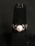 Avon Designer Round 6.5mm White Pearl Center w/ Round CZ Accents Vintage Sterling Silver Ring Band