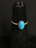 Oval 8x5mm Turquoise Cabochon Center Old Pawn Native American Sterling Silver Ring Band