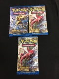 Lot of 3 Factory Sealed Break Point Pokemon 10 Card Booster Packs