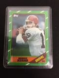 1986 Topps #187 BERNIE KOSAR Browns ROOKIE Football Card