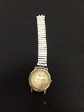 4EAST Wristwatch Water Resistant Quartz C2105 Broken face and strap
