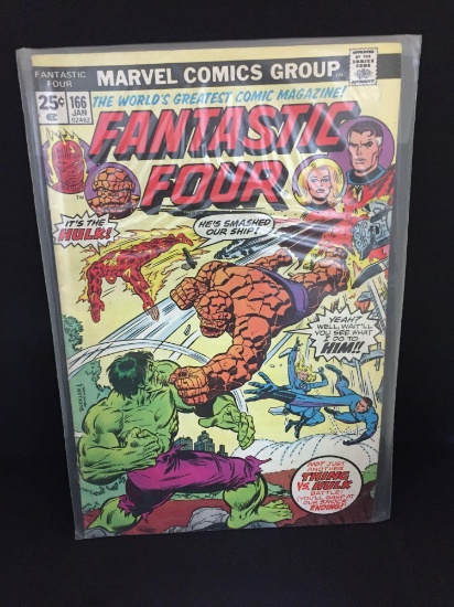 Marvel Fantastic Four #166 Hulk Vs Thing! Marvel 1976! Geore Perez Art