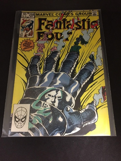 Marvel Fantastic Four #258 1983 CAPTAIN AMERICA IRON MAN DOCTOR DOOM BYRNE