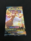 HOT PRODUCT - Booster Pack of Pokemon Darkness Ablaze Cards - 10 Trading Cards