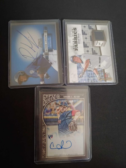 Autograph & jersey lot of 3