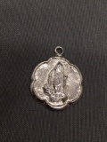 Praying Hands of Jesus Scallop Edged Round 17mm Diameter Sterling Silver Pendant