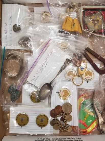 Mixed Lot of Antiques Including Jewelry, Coins, Pins, Magnet and Other Vintage Collectibles from