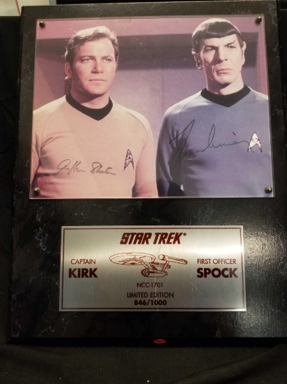 Plaque Framed Star Trek Captain Kirk & First Officer Spock NCC-1701 Limited Edition 846/1000