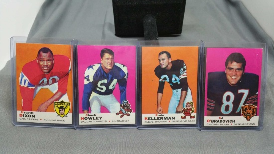 4 Card Lot of 1969 Topps Football Cards from Complete Set Break