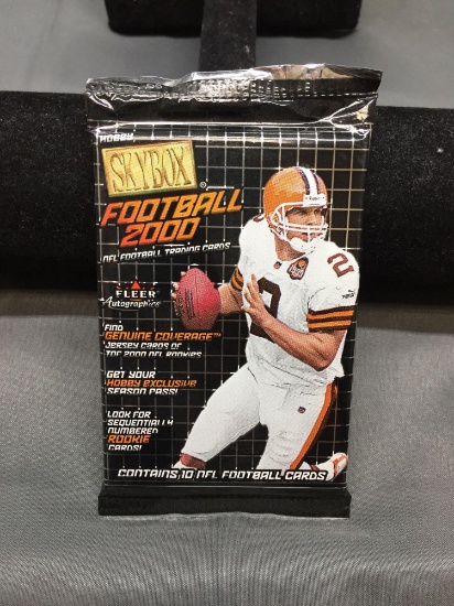 Factory Sealed 2000 Skybox Football 10 Card Hobby Pack - Tom Brady Rookie?