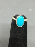 Oval 8x5mm Turquoise Cabochon Center Sterling Silver Ring Band