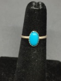 Oval 8x5mm Turquoise Cabochon Center Sterling Silver Ring Band