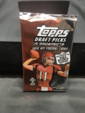 Factory Sealed Topps 2005 Draft Picks & Prospects NFL Football Hobby 5 Card Pack - Rodgers RC?