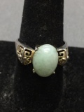 Oval 13x9mm Polished Aventurine Cabochon Center Greek Key Detailed Shoulders Sterling Silver Ring