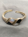 Onyx & Mother of Pearl Inlaid Center 22mm Wide Tapered 3in Diameter Hinged Sterling Silver Bangle