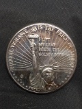 Statue of Liberty Mint Vintage 1 Ounce .999 Fine Silver Bullion Round