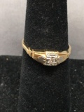 Two-Tone Heart Motif 14kt Gold Ring Band w/ Round Single Cut Faceted Eye-Clean Diamond Center - Size