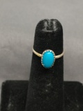 Oval 8x5mm Turquoise Cabochon Center Sterling Silver Ring Band