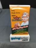 Factory Sealed 2000 FLEER TRADITION Football 10 Card Hobby Pack - Tom Brady Rookie?