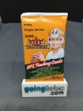 Factory Sealed 2000 FLEER TRADITION Football 10 Card Hobby Pack - Tom Brady Rookie?