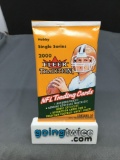 Factory Sealed 2000 FLEER TRADITION Football 10 Card Hobby Pack - Tom Brady Rookie?